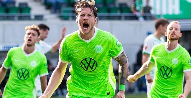 他屡次在阿 他屡次在阿